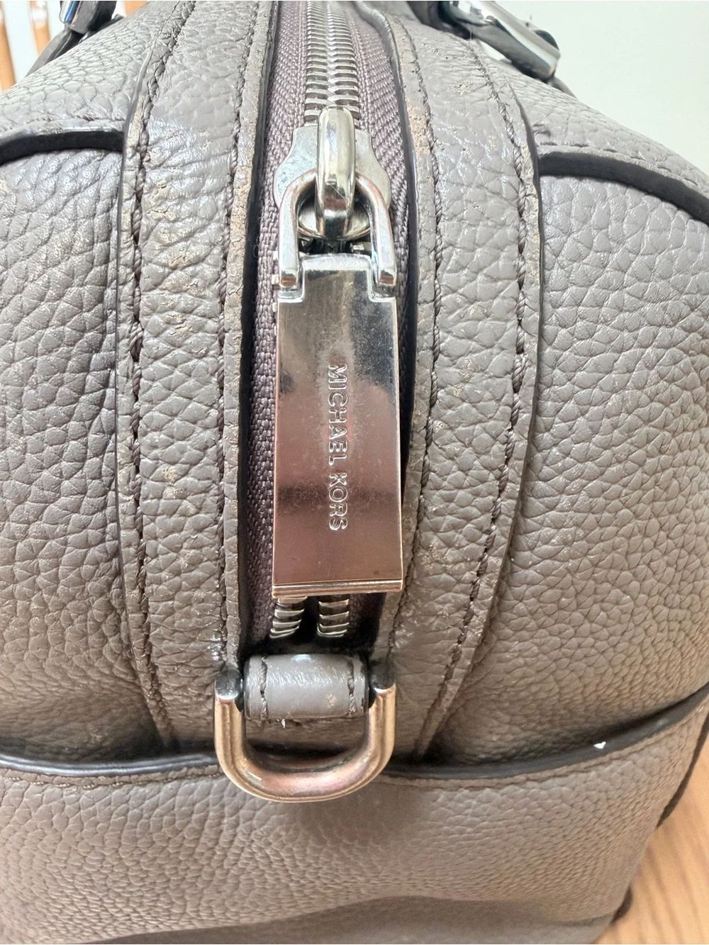 Michael Kors Mercer Medium Leather Duffel Bag - Picture 9 of 16
